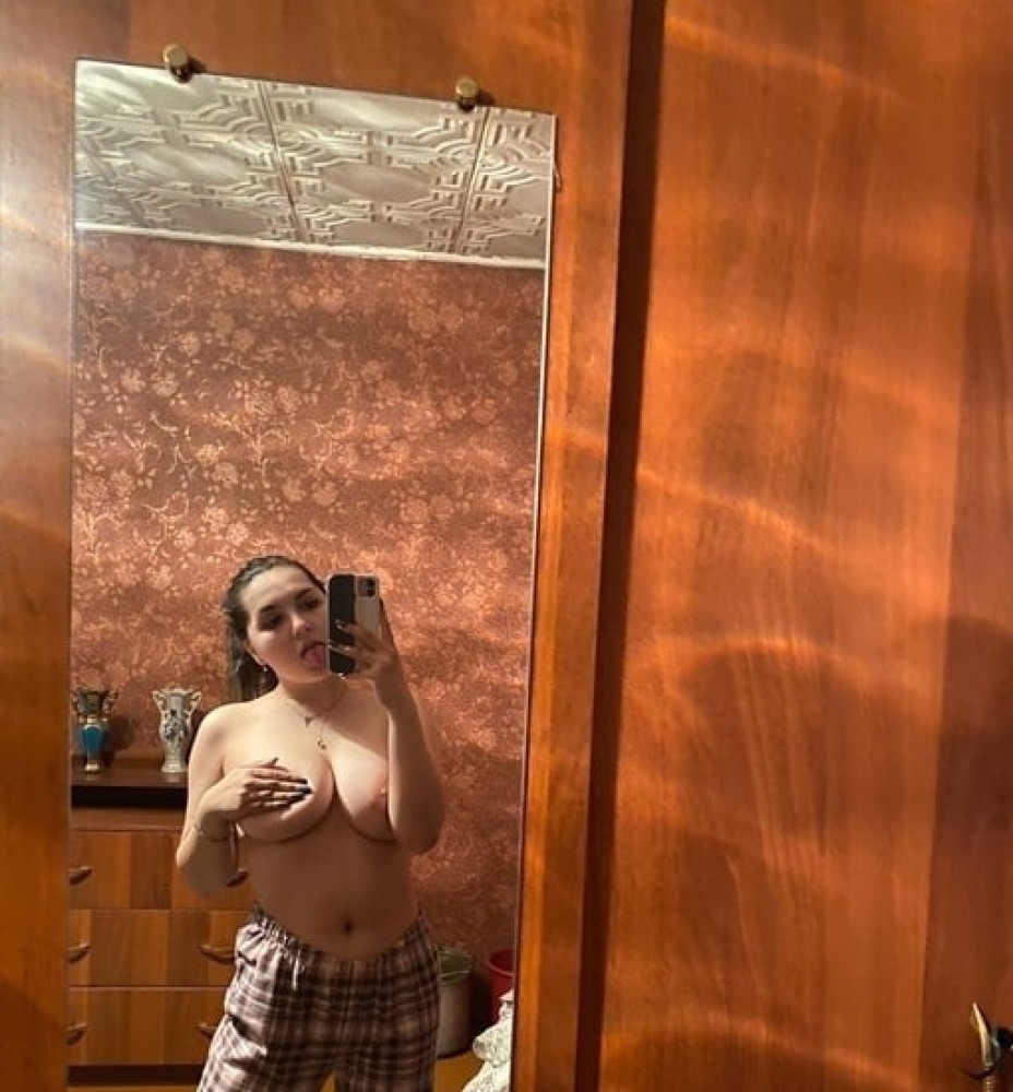 Индивидуалка Яна фото № 2 в городе Хороль