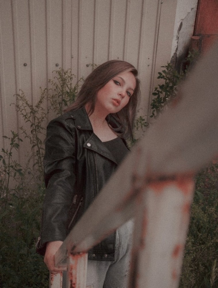 Индивидуалка Яна фото № 2 в городе Хороль