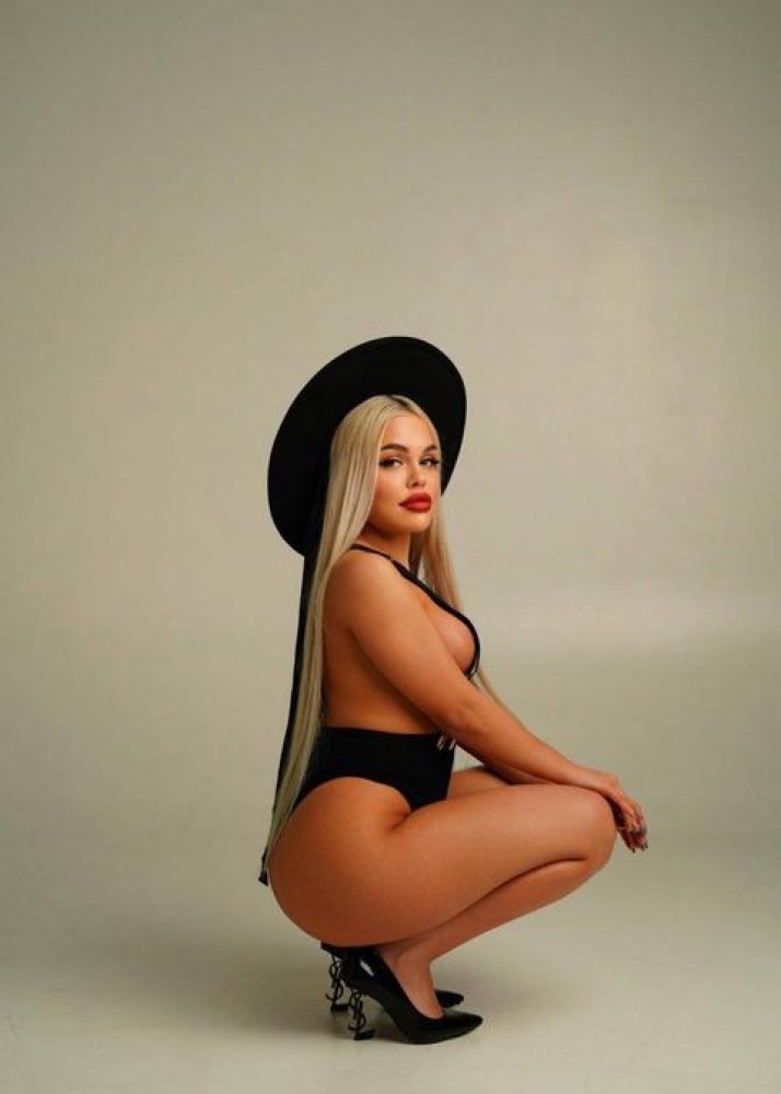 Индивидуалка Алена фото № 2 в городе Хороль