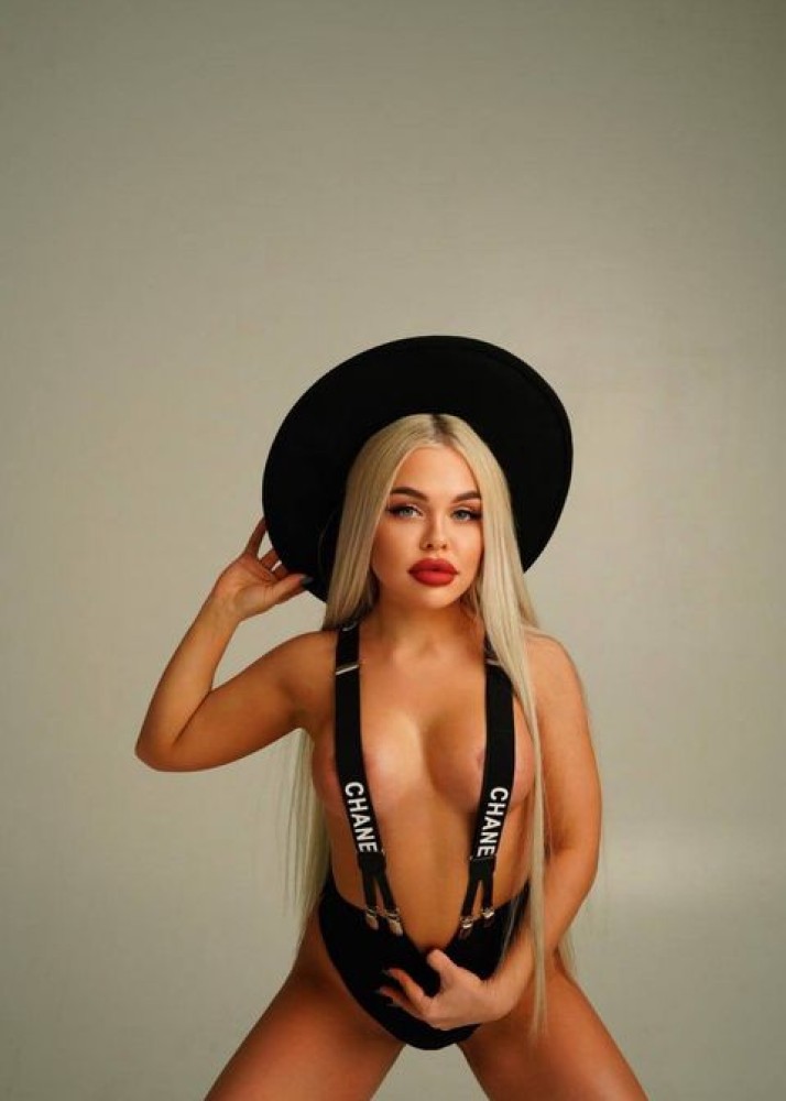 Индивидуалка Алена фото № 2 в городе Хороль