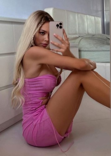 Анжела, Г. Хороль