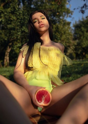 Шакира, Г. Хороль